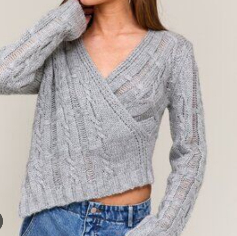 Le Lis Symetrical Sweater Sz L